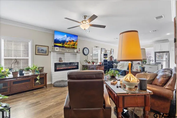 $240,900 | 1104 West Pk Street, Tyler, TX 75702