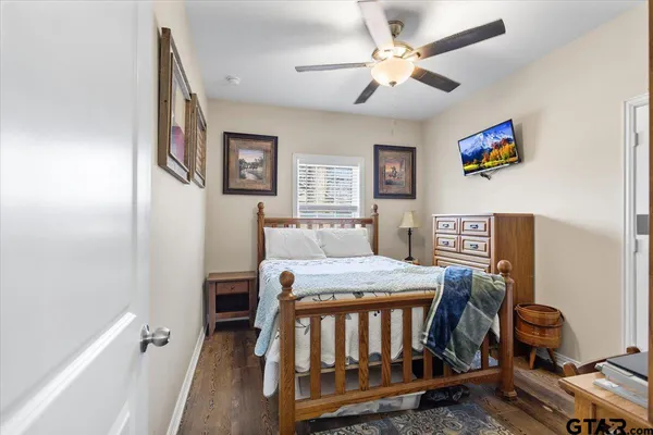 $240,900 | 1104 West Pk Street, Tyler, TX 75702