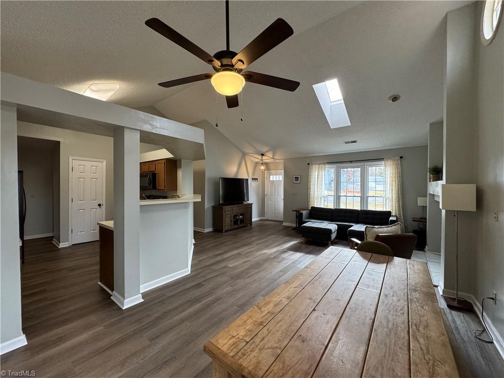 107 Hanover Court King, NC 27021 - Photo 10 of 38