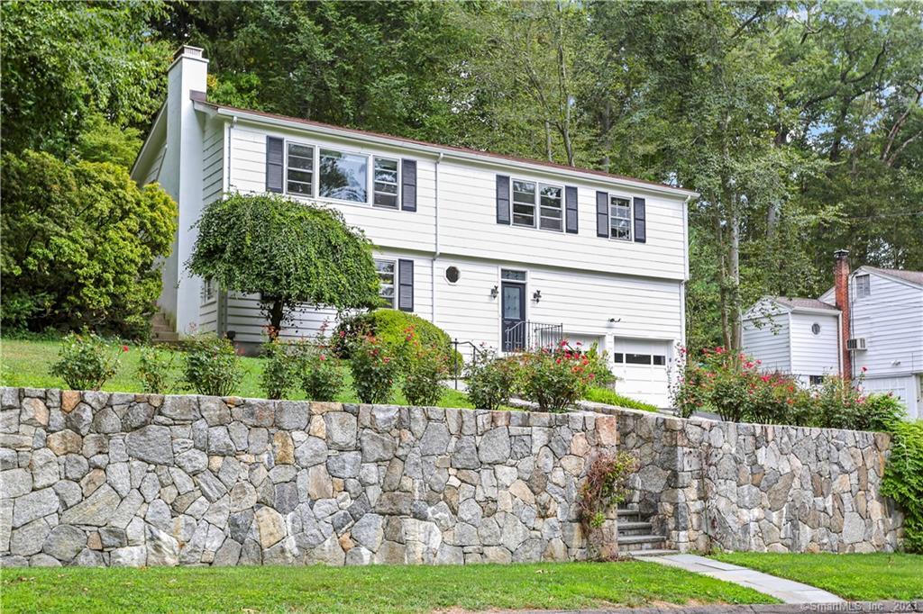 166 Clay Hill Road Stamford, CT 06905 - Photo 1 of 1 Gallery Image 1