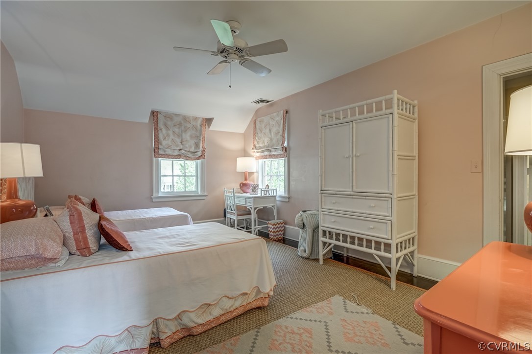 105 Penshurst Road Richmond, VA 23221 - Photo 29 of 39 Gallery Image 29