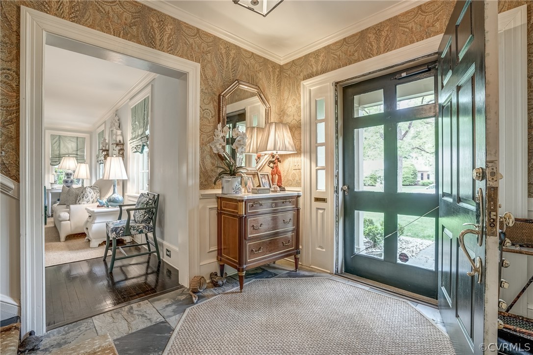 105 Penshurst Road Richmond, VA 23221 - Photo 5 of 39 Gallery Image 5