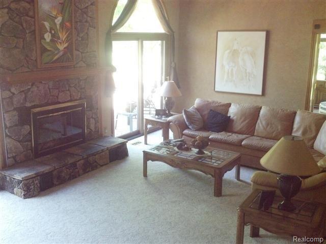 23903 Chapman Road Macomb, MI 48042 - Photo 16 of 21 C15 (Small).JPG
