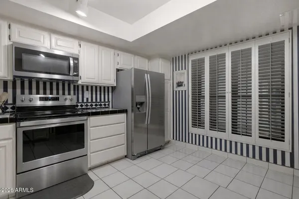 $299,900 | 5102 North 31st Place, Unit 412, Phoenix, AZ 85016