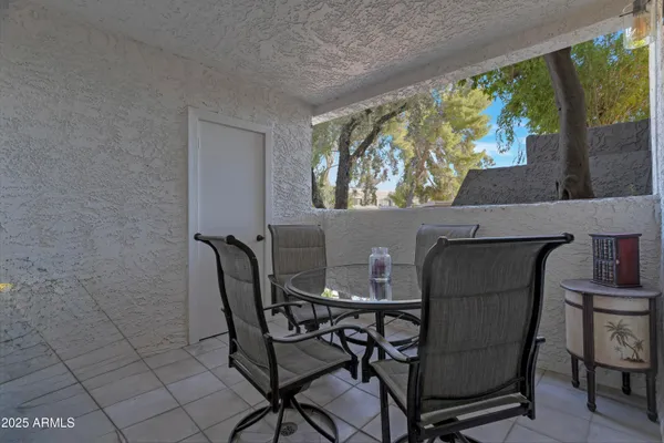 $299,900 | 5102 North 31st Place, Unit 412, Phoenix, AZ 85016