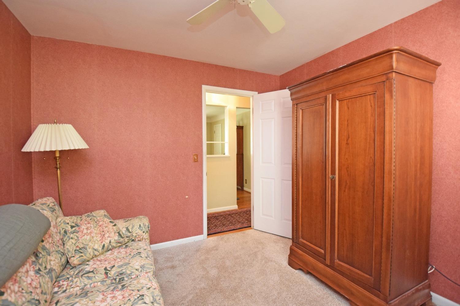 1047 Markley Road Cincinnati, OH 45230 - Photo 21 of 50