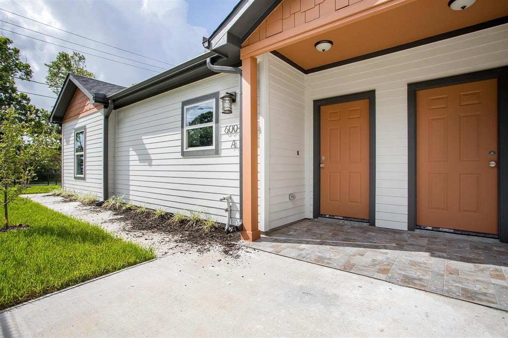 6004 England Street, Unit A /B Houston, TX 77021 - Photo 2 of 24