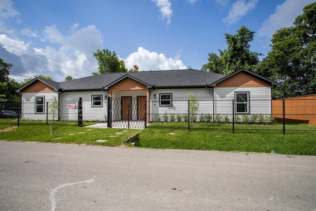 6004 England Street, Unit A /B Houston, TX 77021 - Photo 3 of 24