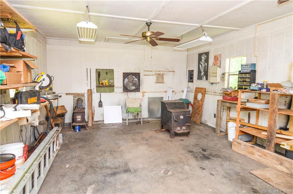 190 Mitchell Cove Road Elkin, NC 28621 - Photo 12 of 17 Gallery Image 12