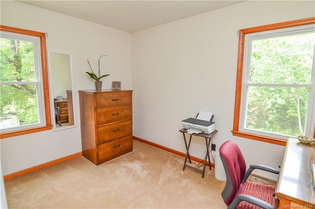 190 Mitchell Cove Road Elkin, NC 28621 - Photo 8 of 17 Gallery Image 8