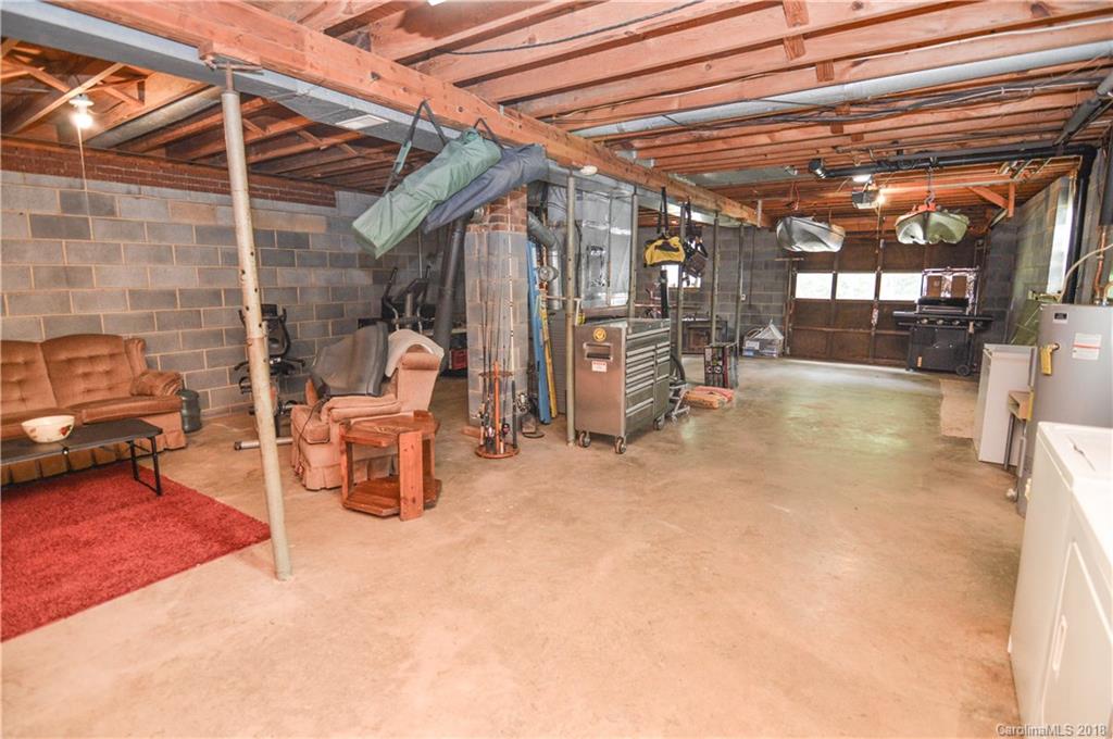 190 Mitchell Cove Road Elkin, NC 28621 - Photo 10 of 17 Gallery Image 10