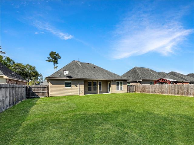 688 Fairfield Loop Slidell, LA 70458 - Photo 25 of 25 Gallery Image 25