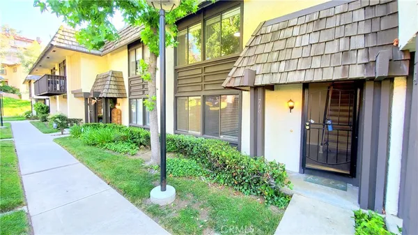 $3,295 | 719 Briarwood Lane, San Dimas, CA 91773