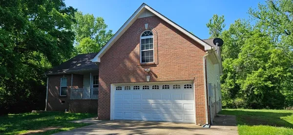 $2,295 | 2344 Riverway Drive, Old Hickory, TN 37138