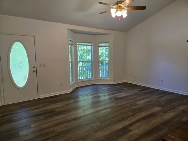 $2,295 | 2344 Riverway Drive, Old Hickory, TN 37138