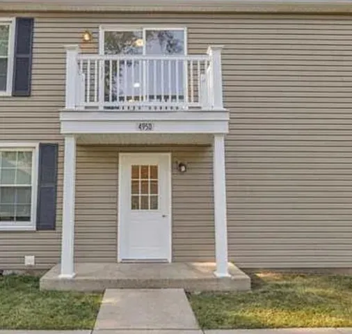 $1,950 | 495 Sidney Avenue, Unit D, Glendale Heights, IL 60139