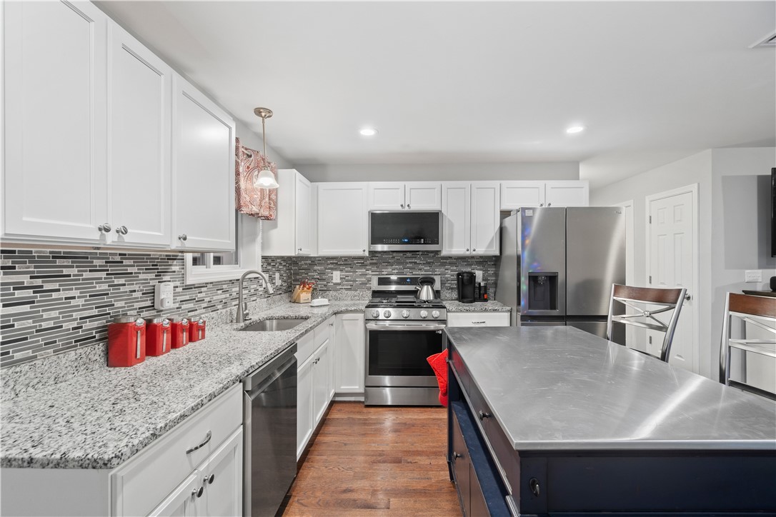 146 High Street Woonsocket, RI 02895 - Photo 5 of 31