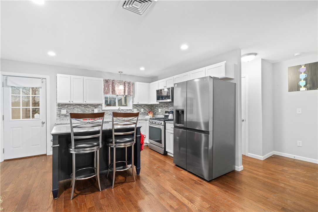146 High Street Woonsocket, RI 02895 - Photo 8 of 31