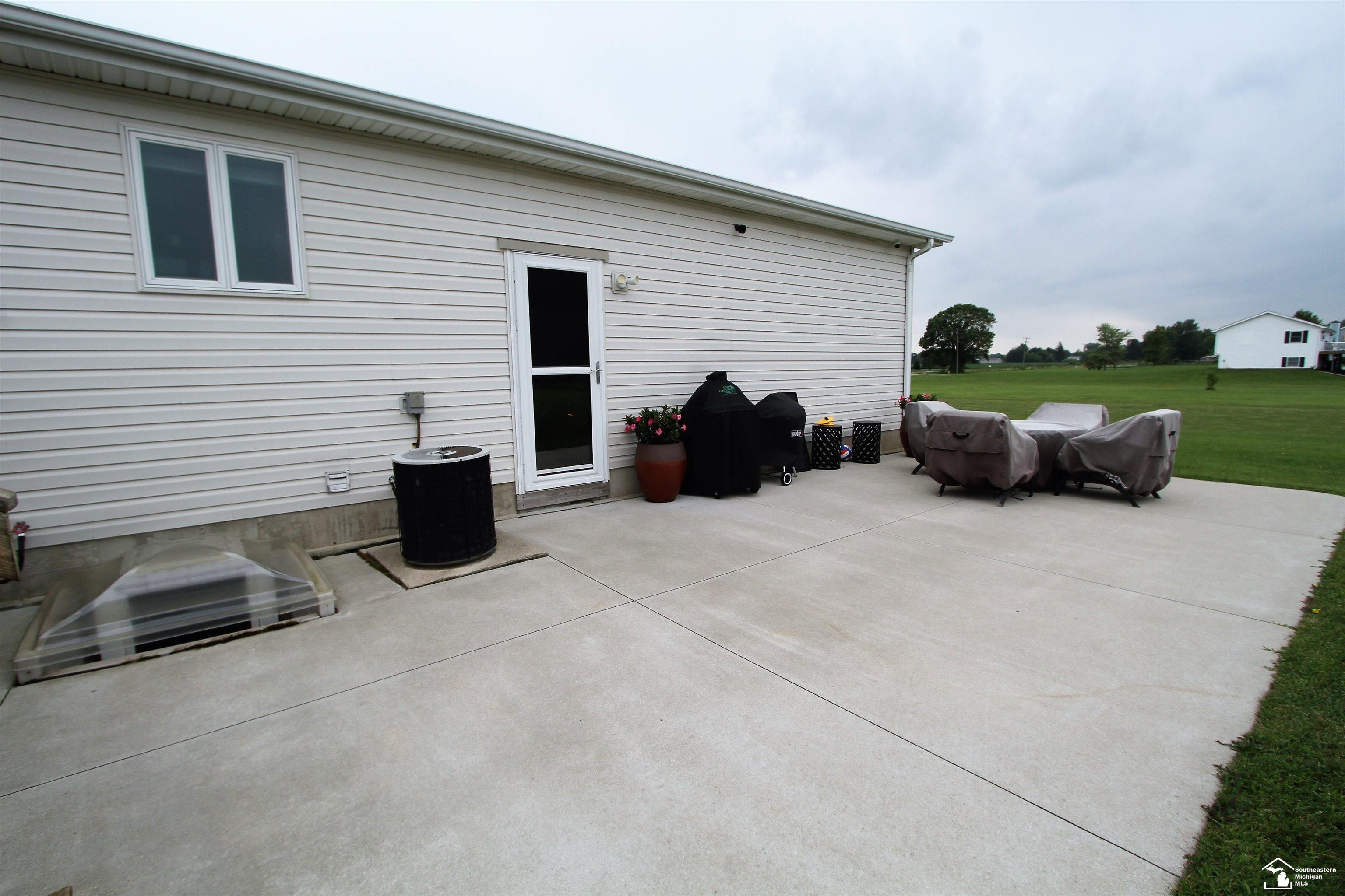 3522 Carleton West Road Carleton, MI 48117 - Photo 28 of 35