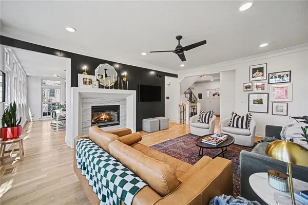 $659,900 | 7807 Deer Run, Parkville, MO 64152