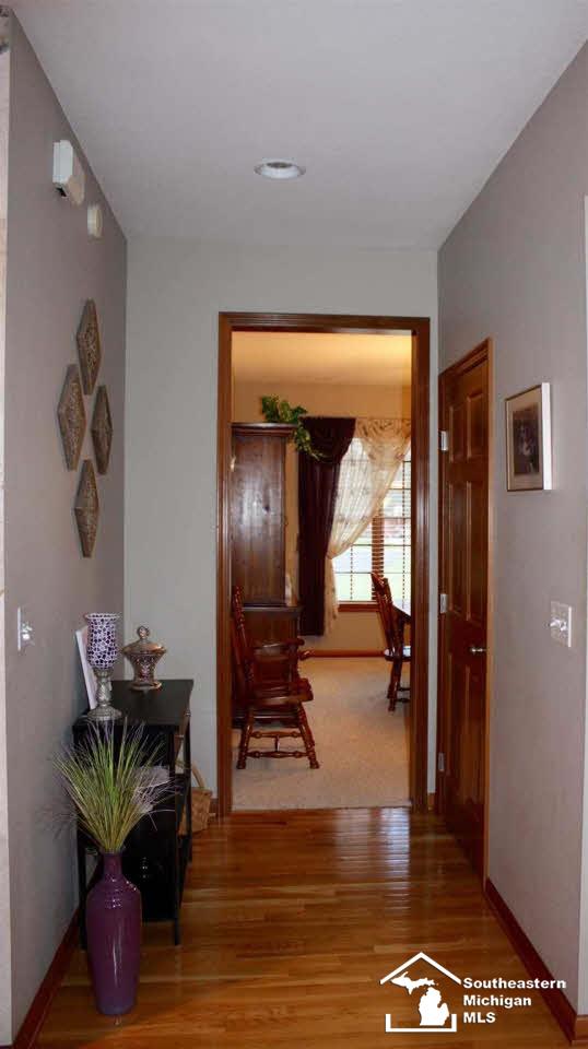 4125 Clegg Road Lambertville, MI 48144 - Photo 16 of 30 Hallway