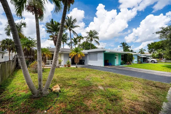 $375,000 | 4915 Northeast 22nd Avenue, Lighthouse Point, FL 33064