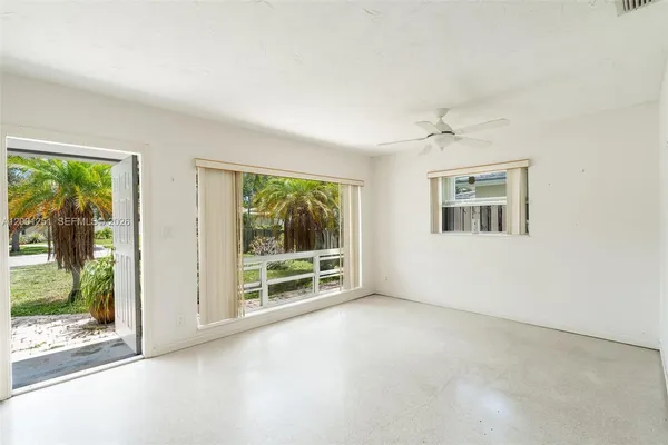 $375,000 | 4915 Northeast 22nd Avenue, Lighthouse Point, FL 33064