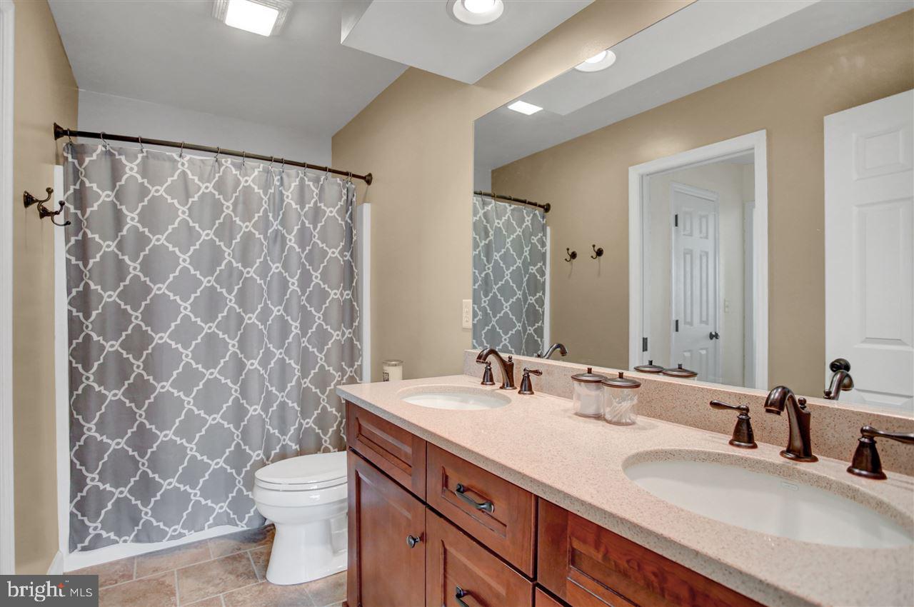 2240 Ionoff Road Harrisburg, PA 17110 - Photo 15 of 24 Gallery Image 15
