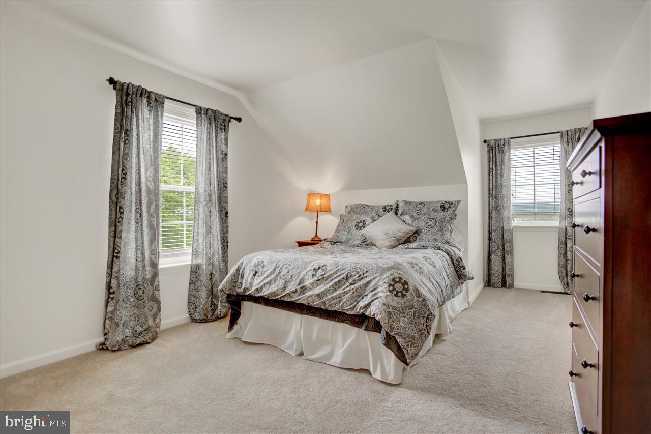 2240 Ionoff Road Harrisburg, PA 17110 - Photo 17 of 24 Gallery Image 17