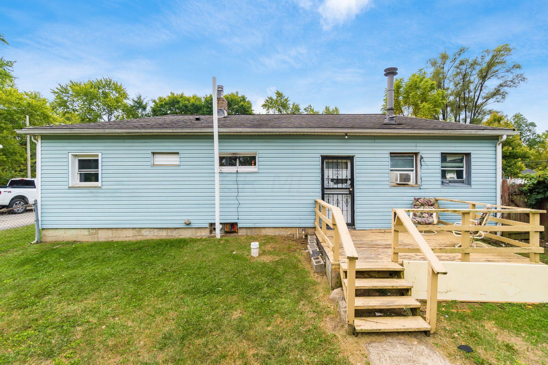 1156 Evergreen Road Columbus, OH 43207 - Photo 10 of 15 Rear View