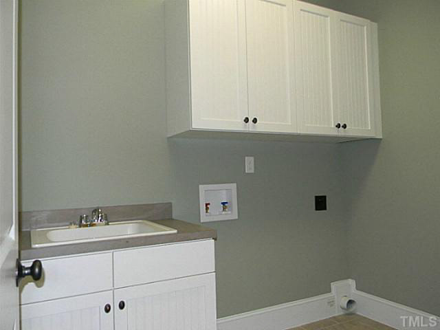4921 Adler Pass Raleigh, NC 27612 - Photo 13 of 20 Gallery Image 13