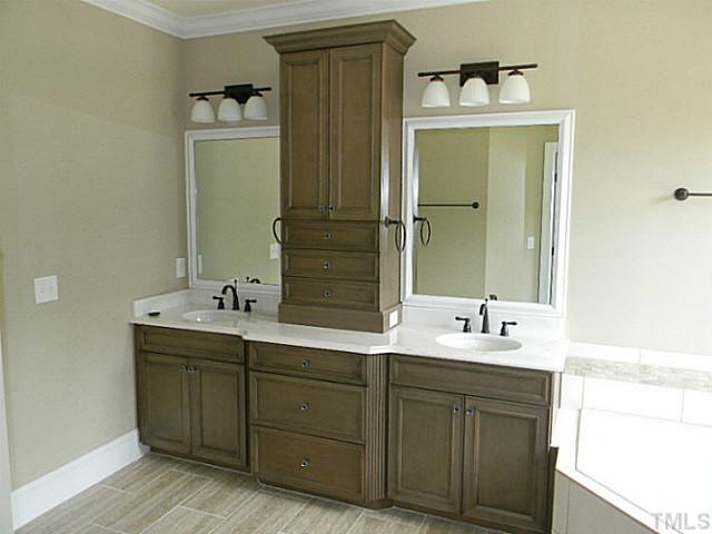 4921 Adler Pass Raleigh, NC 27612 - Photo 10 of 20 Gallery Image 10