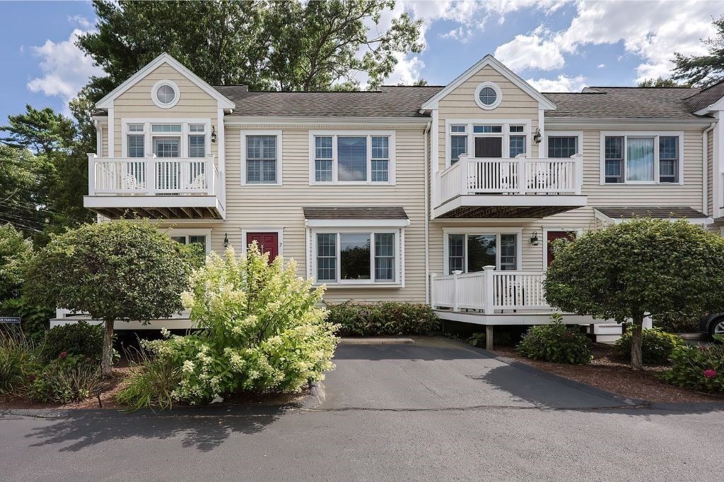 235 Carver Road, Unit 7 Plymouth, MA 02360 - Photo 1 of 21 Gallery Image 1