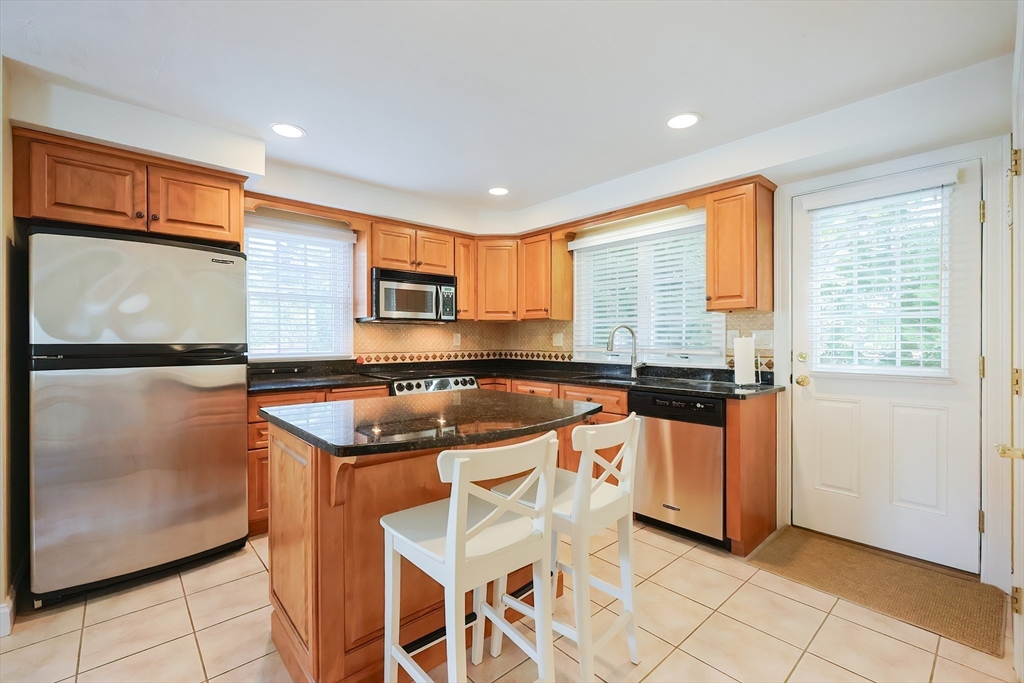 235 Carver Road, Unit 7 Plymouth, MA 02360 - Photo 6 of 21 Gallery Image 6