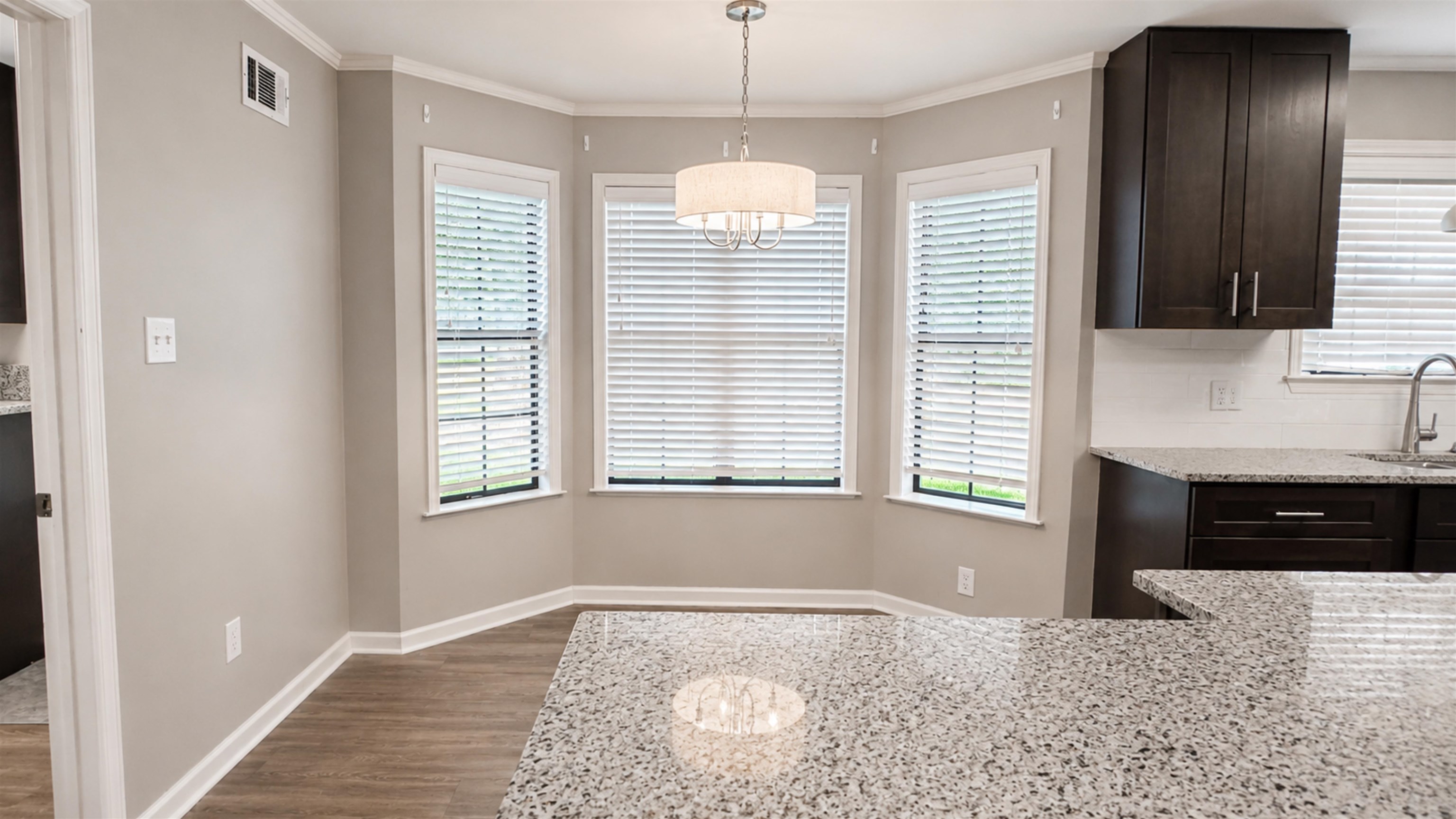 245 East White Road Collierville, TN 38017 - Photo 12 of 37 Gallery Image 12