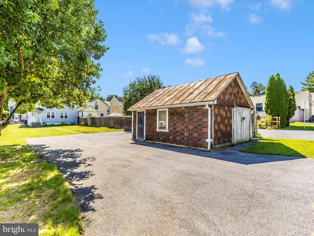 $339,000 | 17 East Street, Thurmont, MD 21788