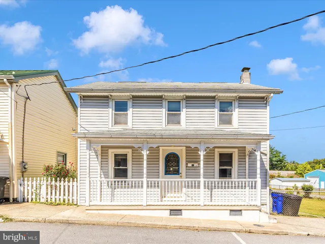 $339,000 | 17 East Street, Thurmont, MD 21788