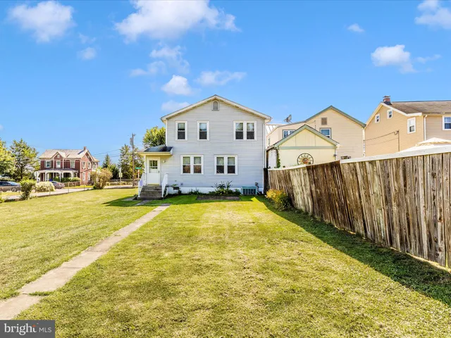 $339,000 | 17 East Street, Thurmont, MD 21788