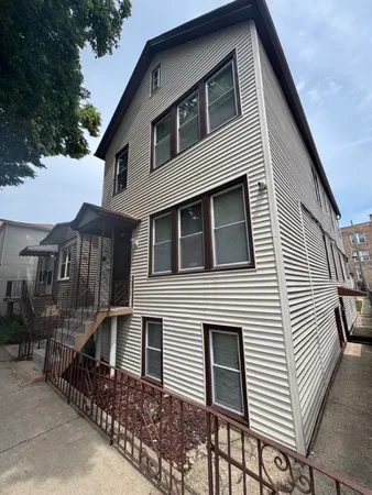 $339,000 | 3327 South Lituanica Avenue, Chicago, IL 60608