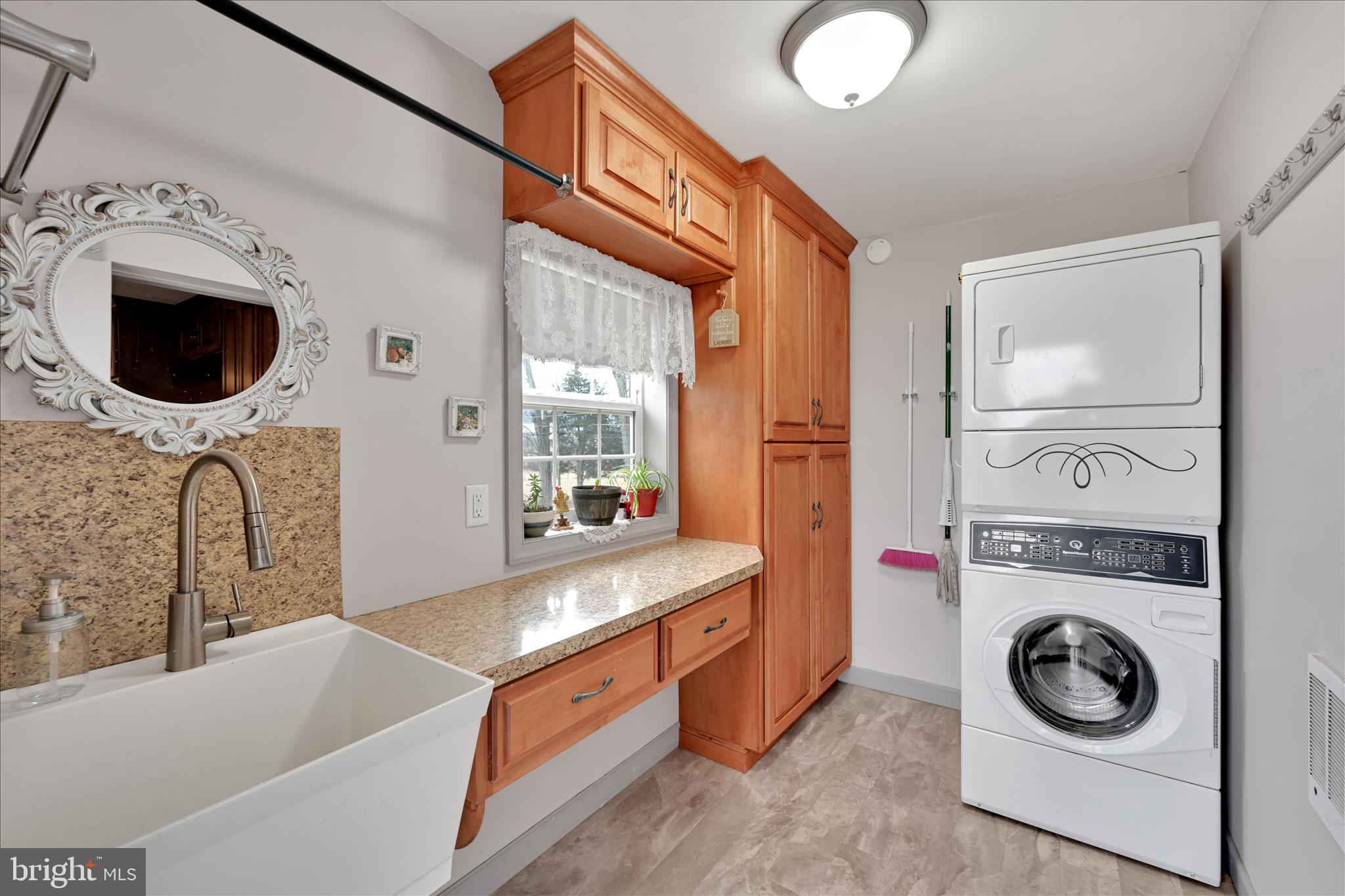 740 South Cocalico Road Denver, PA 17517 - Photo 31 of 51 Laundry Area