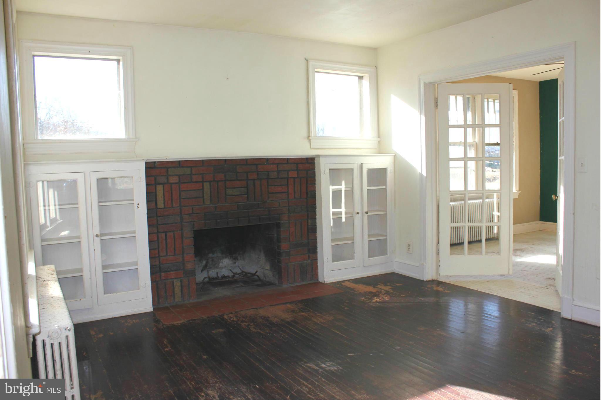 24100 Stringtown Road Clarksburg, MD 20871 - Photo 19 of 23 Family Room
