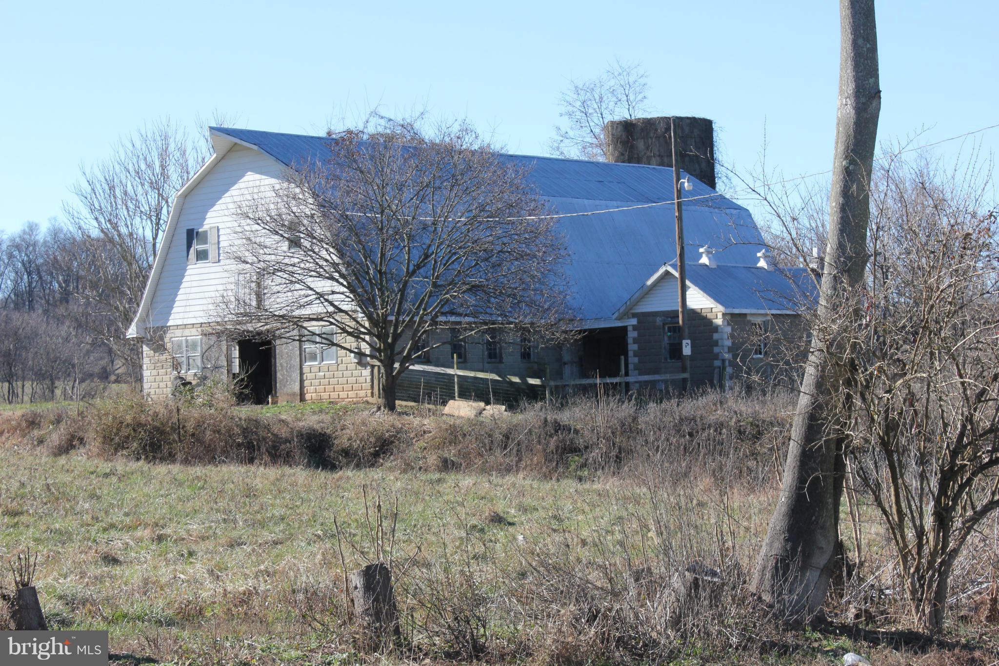 24100 Stringtown Road Clarksburg, MD 20871 - Photo 9 of 23 dairy barn