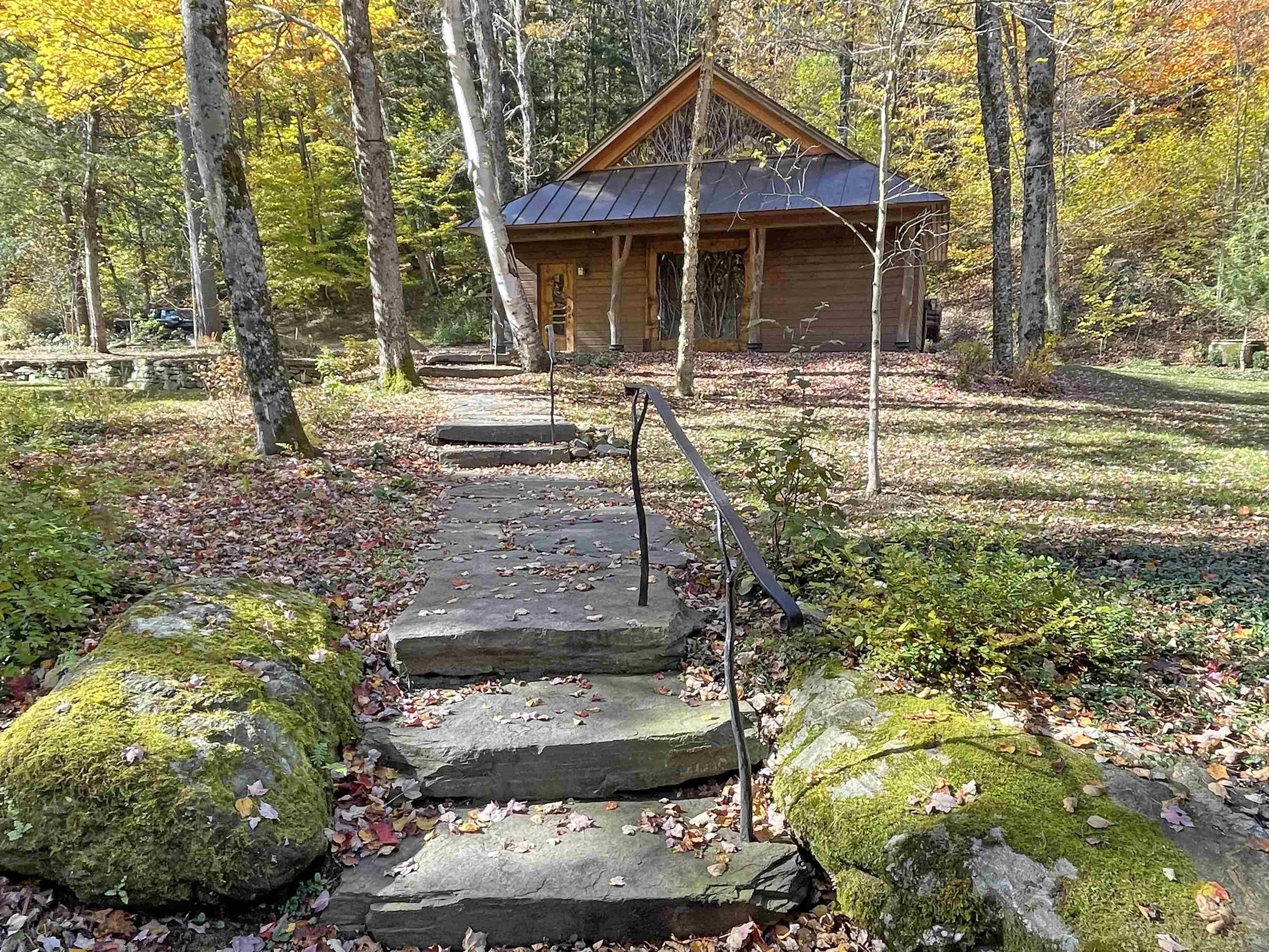 190 Upper Pines Road Warren, VT 05674 - Photo 44 of 55