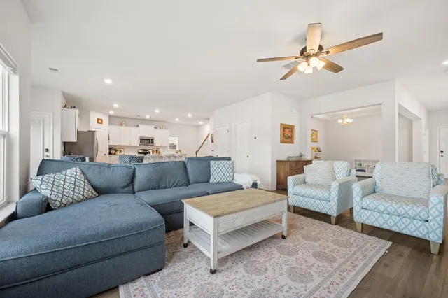 $449,990 | 122 Haverhill Street, Summerville, SC 29486