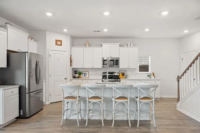 $449,990 | 122 Haverhill Street, Summerville, SC 29486