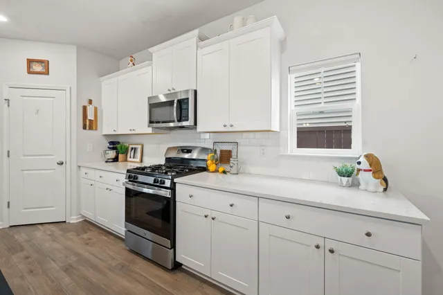 $449,990 | 122 Haverhill Street, Summerville, SC 29486