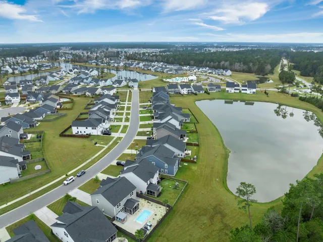 $449,990 | 122 Haverhill Street, Summerville, SC 29486