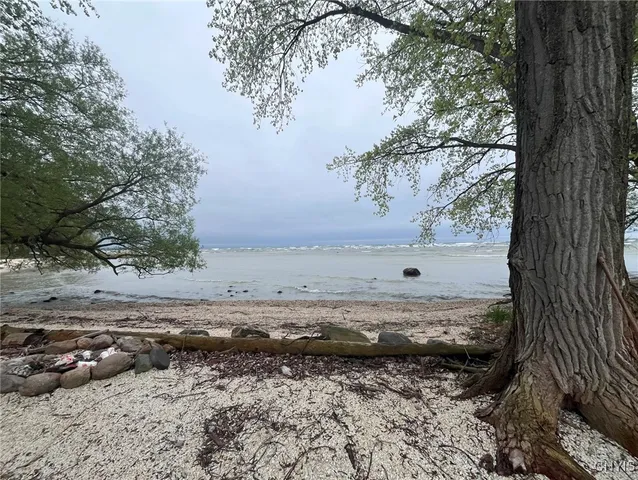 $399,000 | 6310 Lasher Road, Henderson, NY 13650