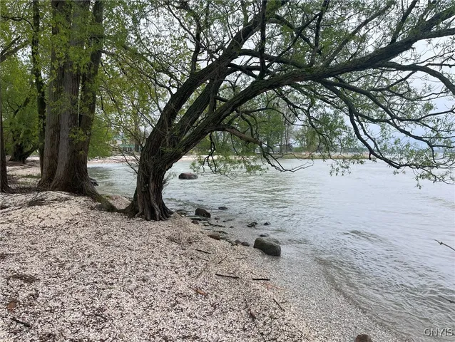 $399,000 | 6310 Lasher Road, Henderson, NY 13650