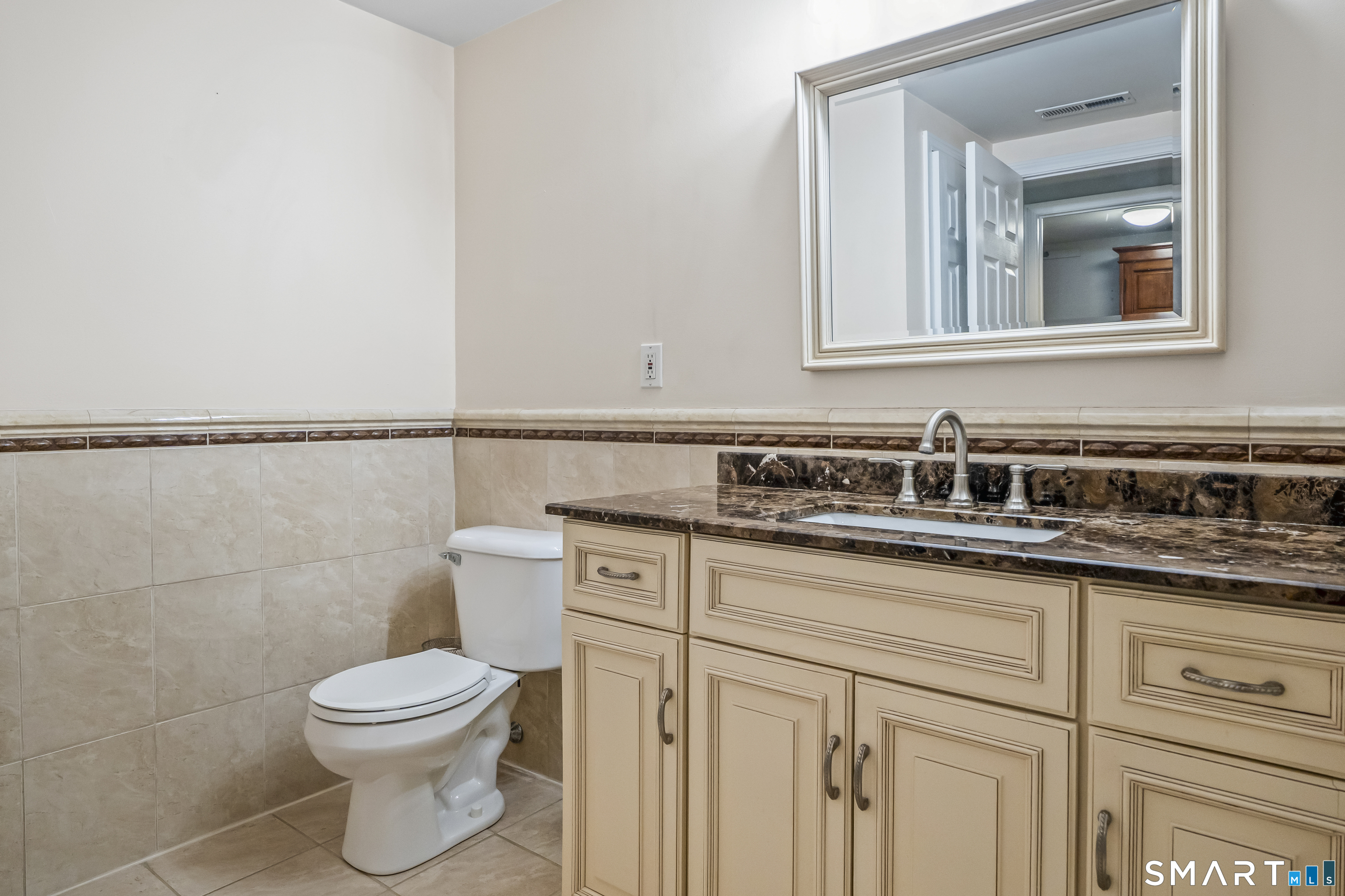 1412 Windward Road, Unit 1412 Milford, CT 06461 - Photo 24 of 35 Gallery Image 24